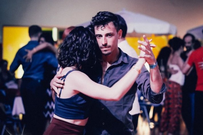 Уроки аргентинского танго для начинающих в рамках Фестиваля «Ночи Милонгеро». Преподаватель Герман Квестас (Аргентина)