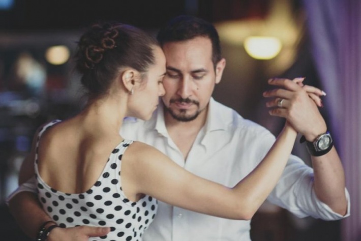Открытый урок танго для продолжающих от Себастьяна Альзогарая и Эльвиры Шагеевой!